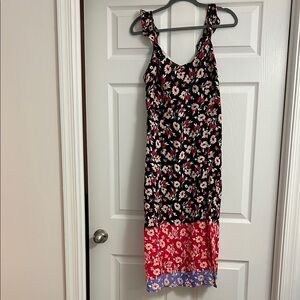 Express Floral Black and Red Dress Size M
